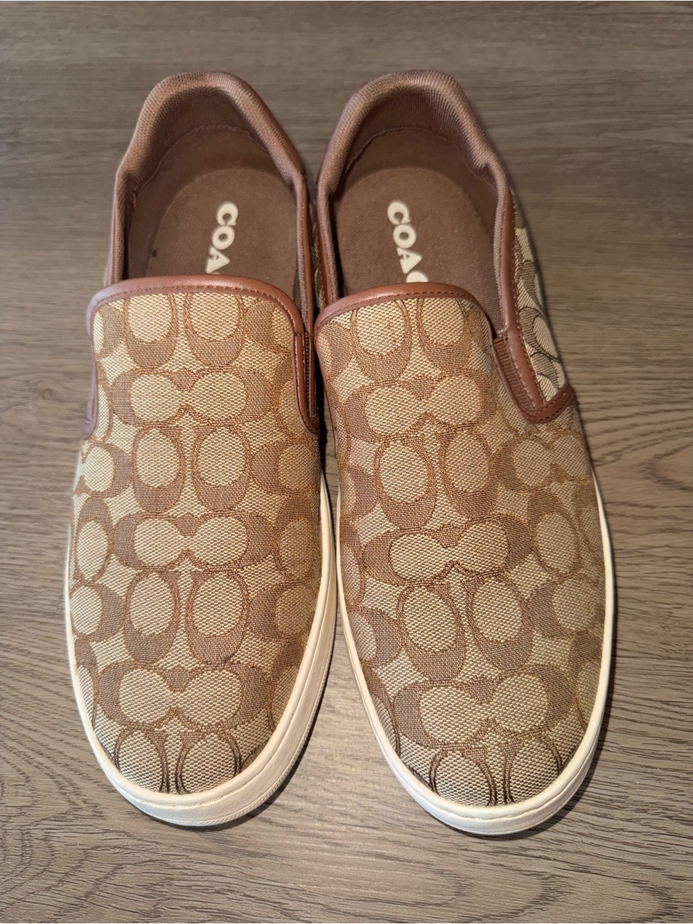 ‼️SOLD‼️Coach Women’s Tan Brown Monogram Slip-On Sneakers Logo Jacquard Canvas - Picture 2 of 13
